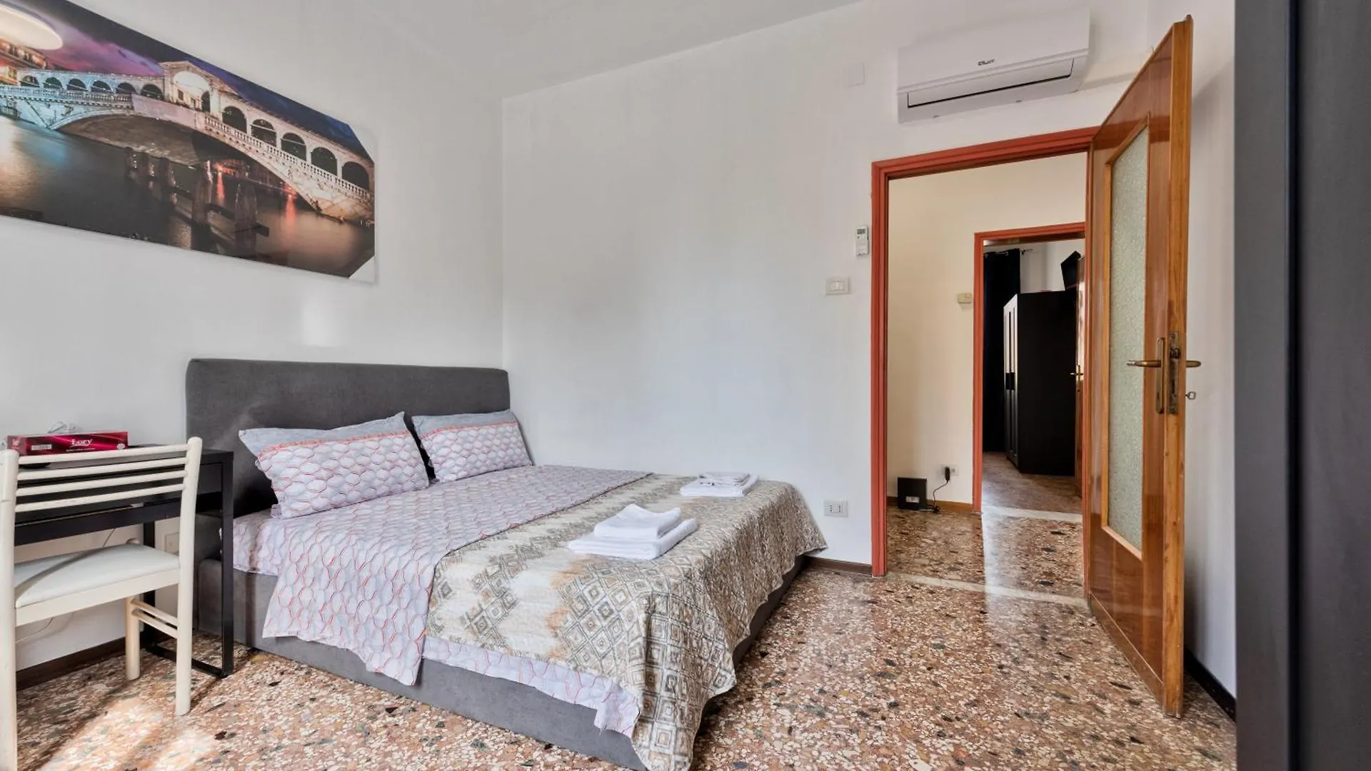 Casa de hóspedes Cozy Best Apartment In City Marghera Itália