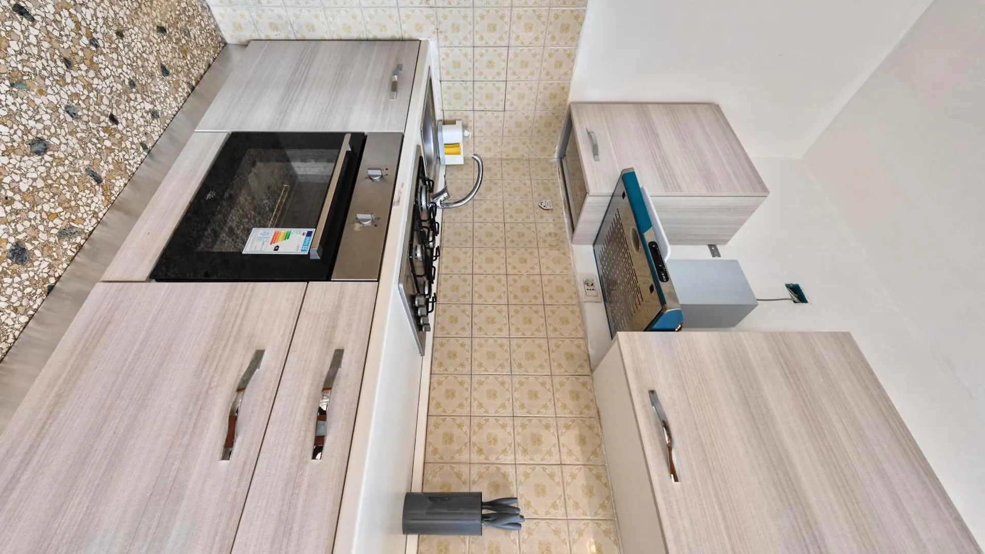 Cozy Best Apartment In City Marghera Guest house