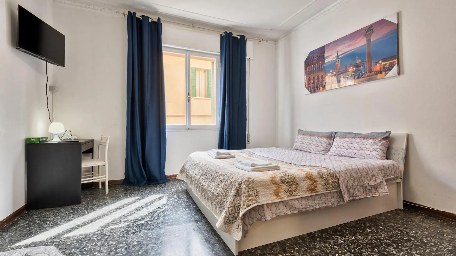 Cozy Best Apartment In City Marghera Guest house
